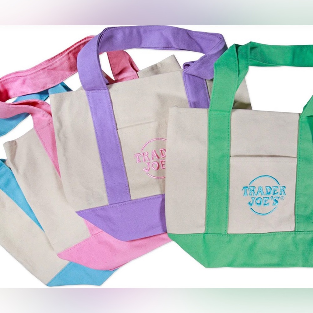 Trader Joe's Mini Green Pastel Canvas Tote
Bag NWT